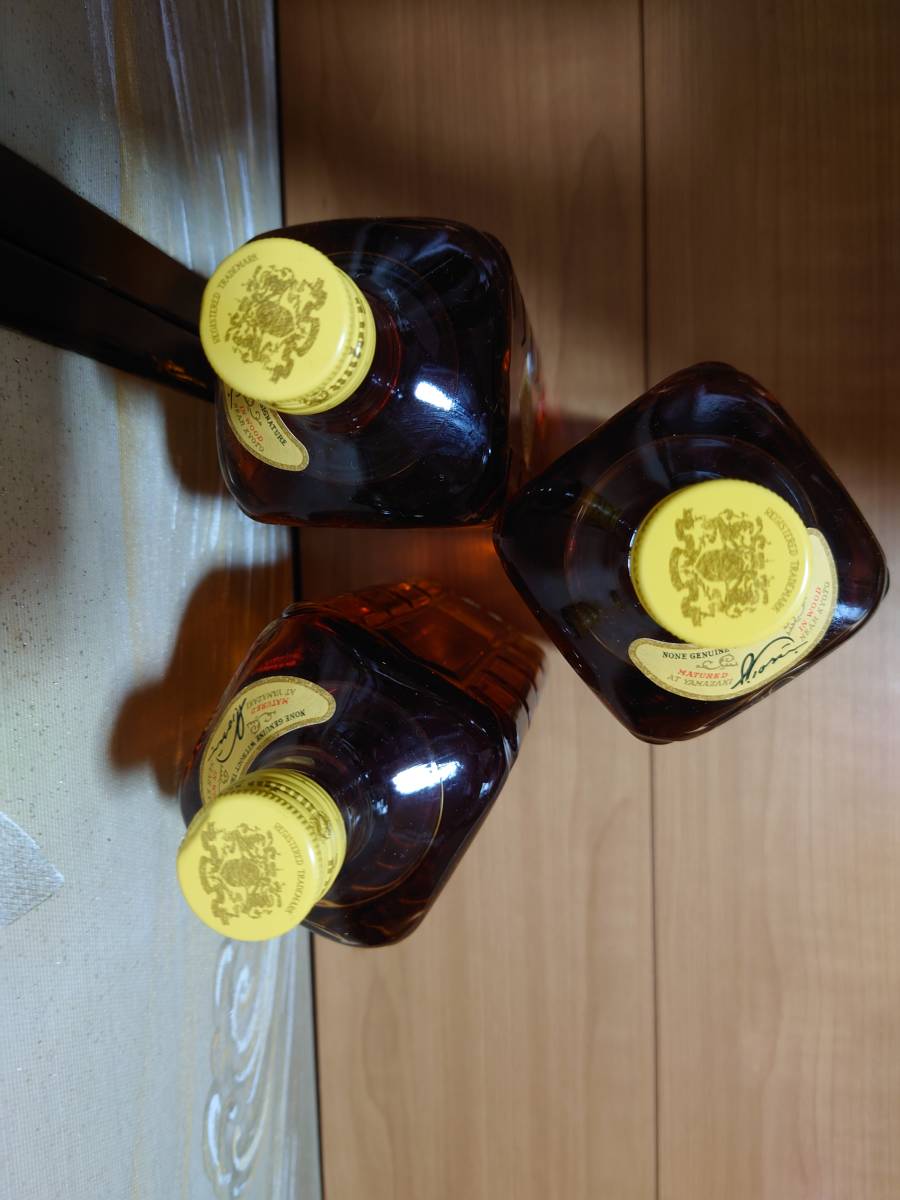 □3本□サントリー 角瓶 復刻版 壽屋ラベル 700ml ウイスキー 寿 検索