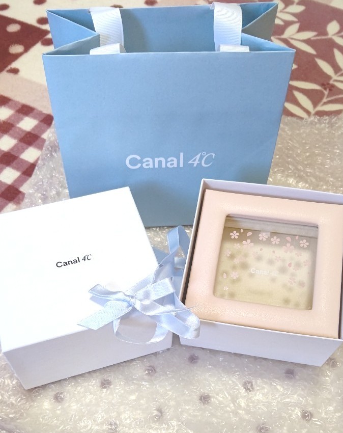 未使用品 canal 4℃ カナル4℃ アクセサリーケース BOXのみ