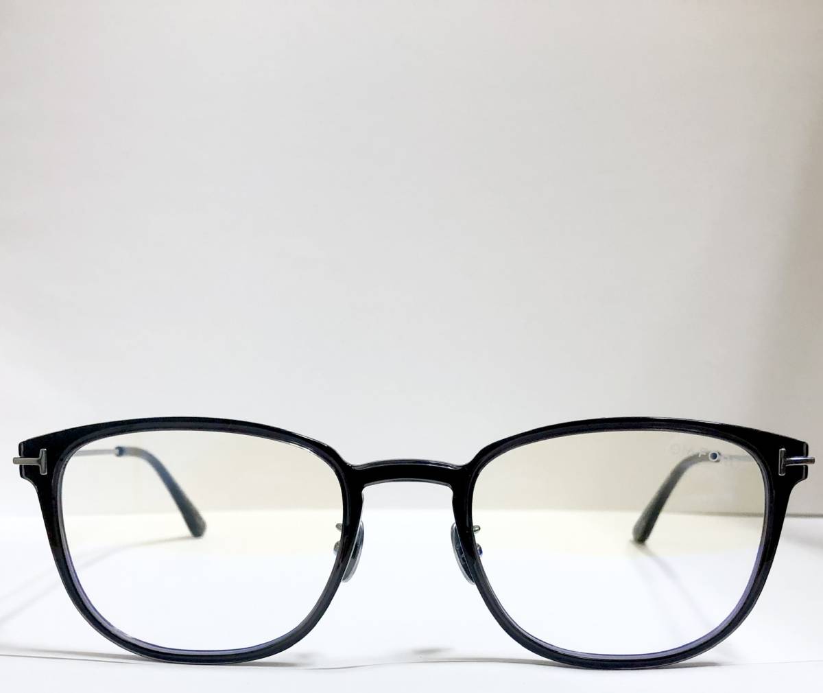 正規新品 日本製 TOM FORD FT5694 016 純正ケースと純正クロス付き
