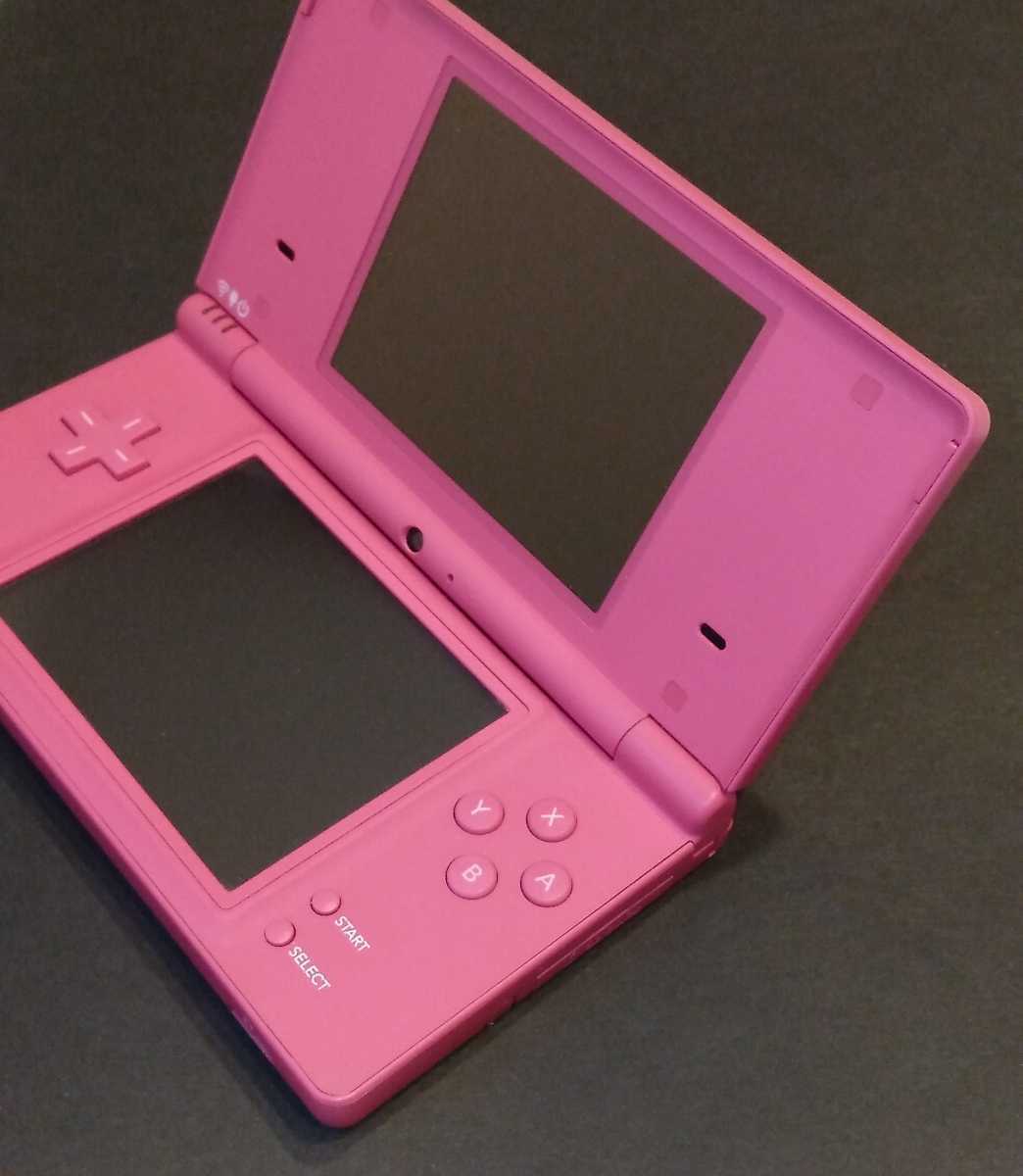 動作確認済み　dsi 本体 　任天堂　　Nintendo DSi 　　画面　美品