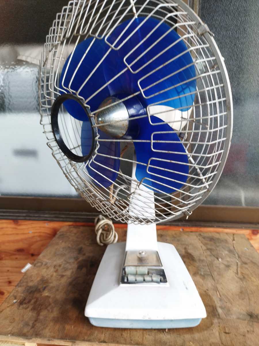 ヤフオク! - レトロ扇風機 東芝扇風機 AE形 羽径30cm 動作確... ヤフオク! - レトロ扇風機 東芝扇風機 AE形 羽径30cm 動作確...