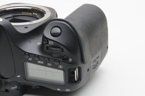 フジヤカメラ】ジャンク品 Canon EOS 80D (付属品有り) キヤノン フジヤカメラ】ジャンク品 Canon EOS 80D (付属品有り) キヤノン