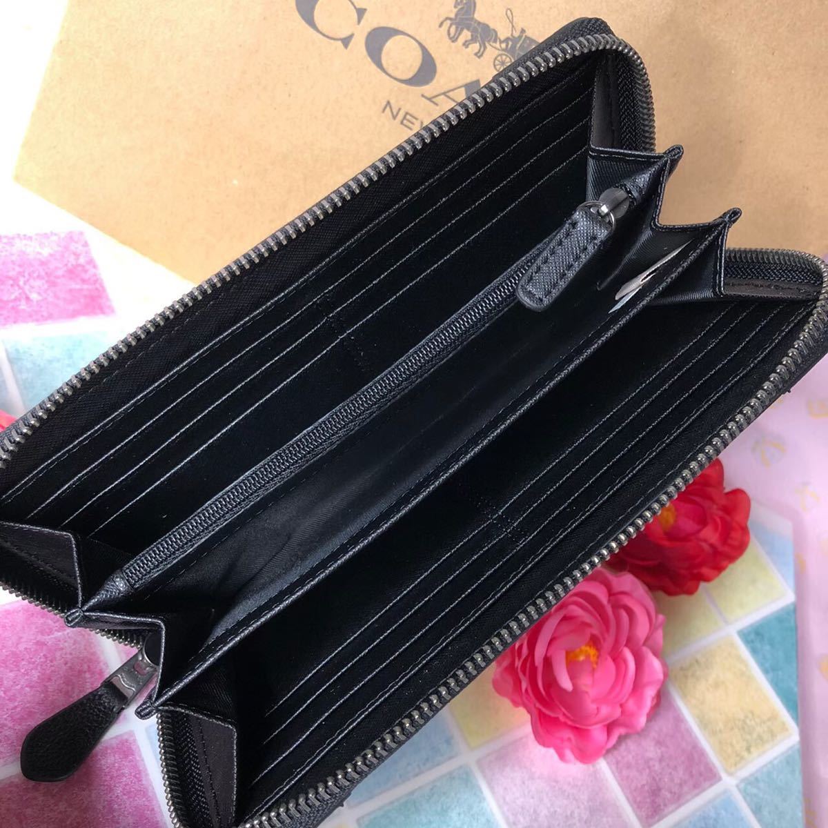 最も信頼できる COACH コーチ 長財布 シンプル 黒 ふち白 setonda.com