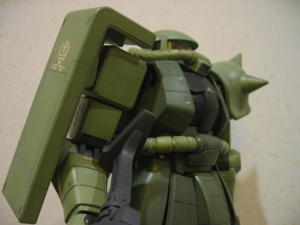 塗装済み完成品 1/48 メガサイズ 量産型ザク MAX塗り 685 | www