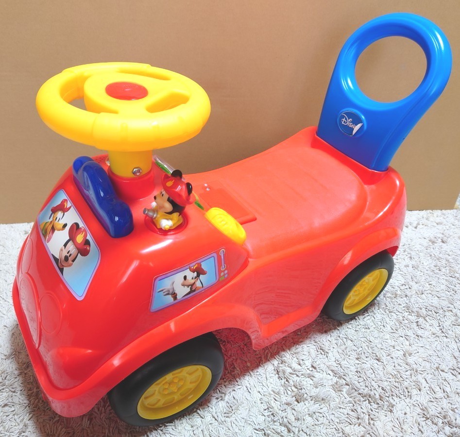 Paypayフリマ 子供 幼児 ミッキー ディズニー 消防車 玩具 足けり 車