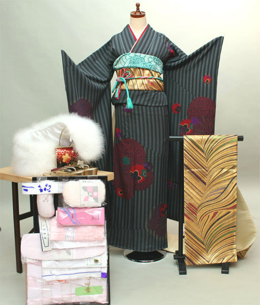 ジャパン 売上 振袖 着物 フルセット 正絹 古典柄 小物まで20点一式