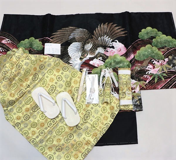  "Семь, пять, три" . лет мужчина . перо тканый hakama полный комплект кимоно чёрный земля . hakama M размер согласовано рост 95~115cm 5 лет . лет 5 лет праздничная одежда новый товар ( АО ) дешево рисовое поле магазин NO29393