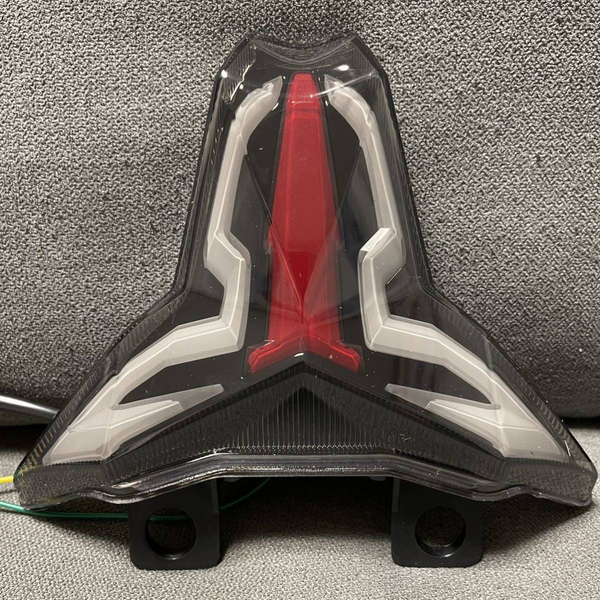 新品】new ZX10R ZX6R ZX25R JPA ニンジャ ninja テールランプ 新品】new ZX10R ZX6R ZX25R JPA ニンジャ ninja テールランプ