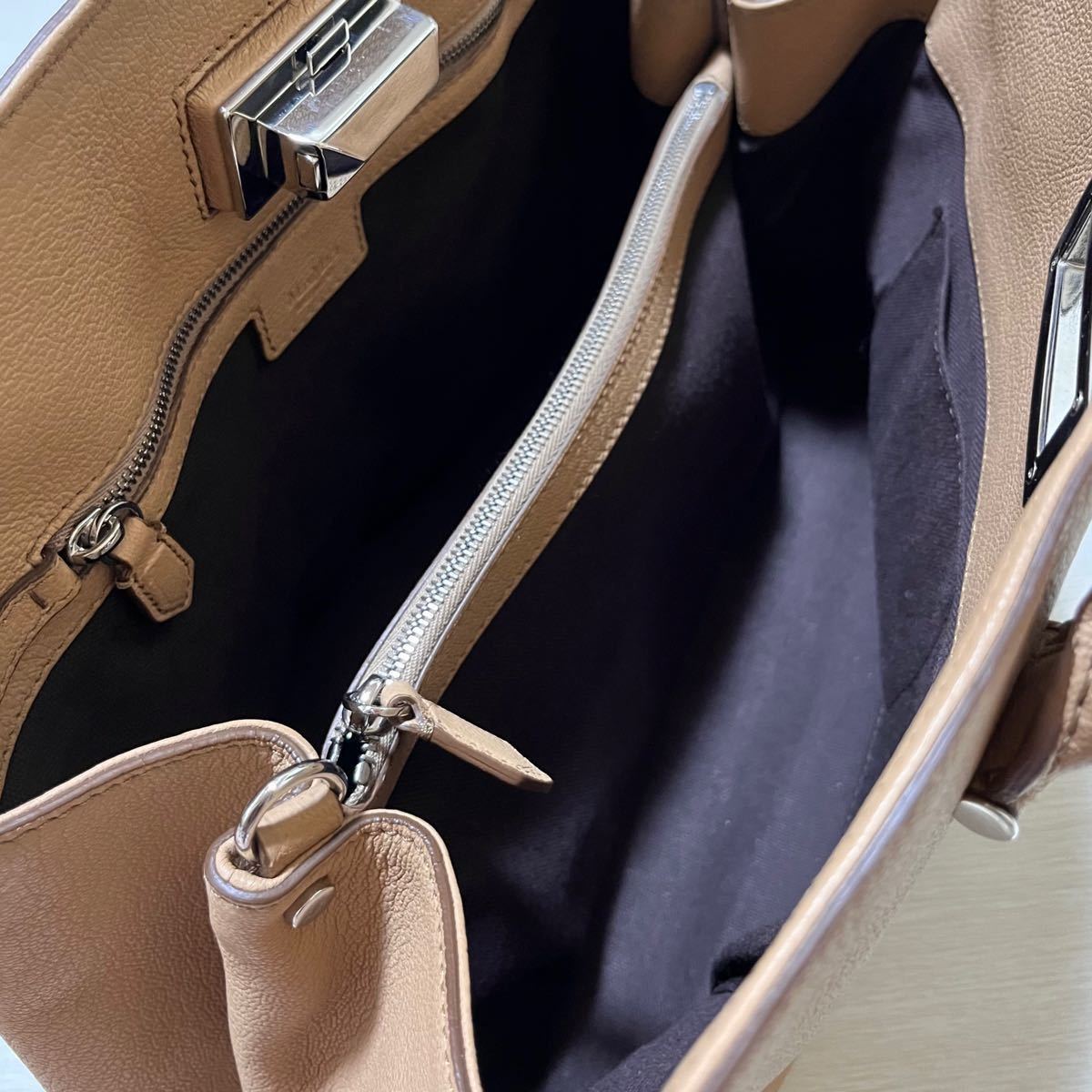 美品】MaxMara ハリウッド バッグ キャメル ブラウン やぎ革 美品】MaxMara ハリウッド バッグ キャメル ブラウン やぎ革