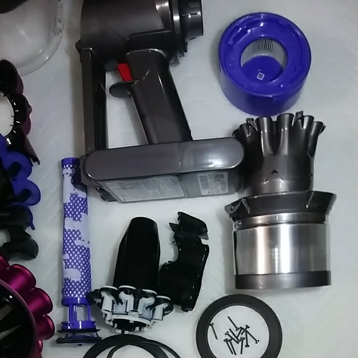 SV37 dyson v7 fluffy ショートパイプ(slim仕様) バッテリー純正 SV37 dyson v7 fluffy ショートパイプ(slim仕様) バッテリー純正