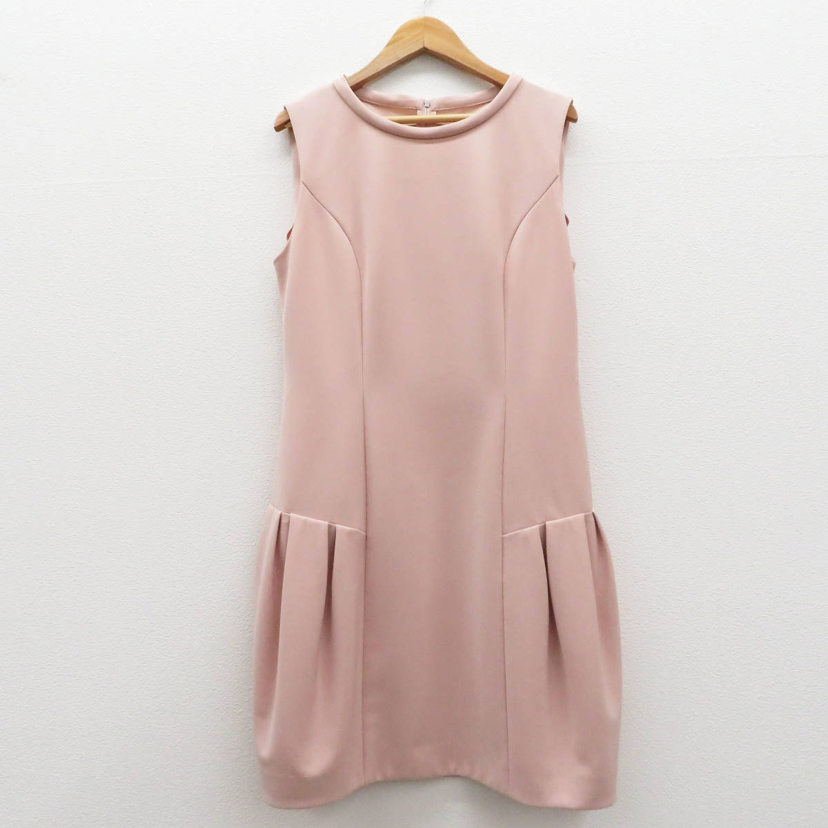 美品・即決】 FOXEY NEW YORK フォクシーニューヨーク ノースリーブ