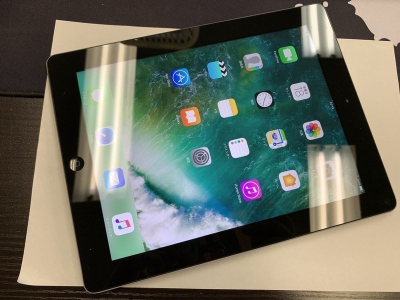 U859 iPad 第4世代 Wi-Fi A1458 ブラック 16GB ジャンク_画像1