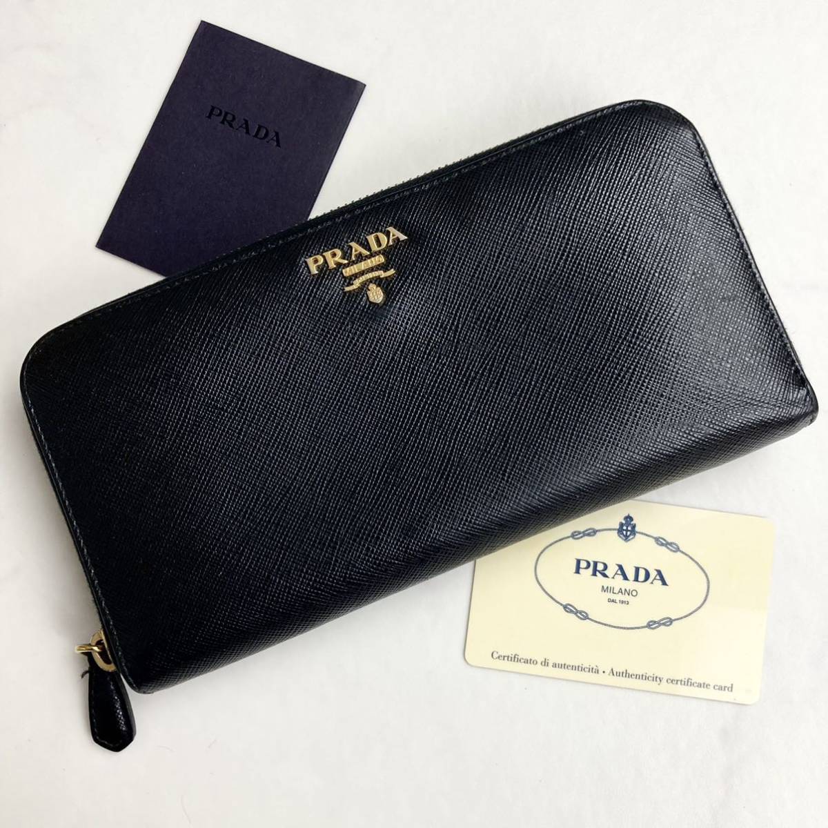 永遠の定番 PRADA 長財布 カーフスキン ファスナー 2ML034 ブラック