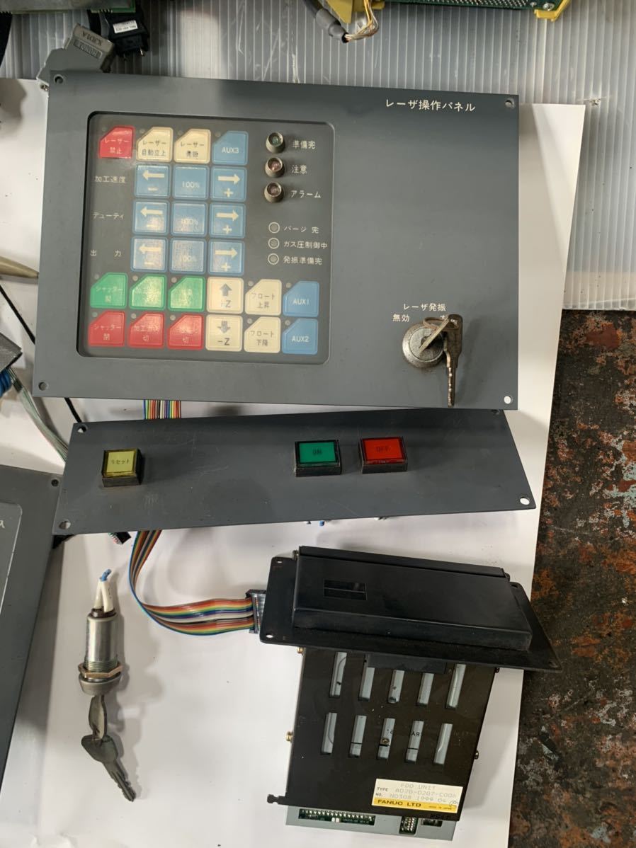 ff2274 fanuc ファナック 操作盤 モニター 160i-LPA 現状品 | udaytonp