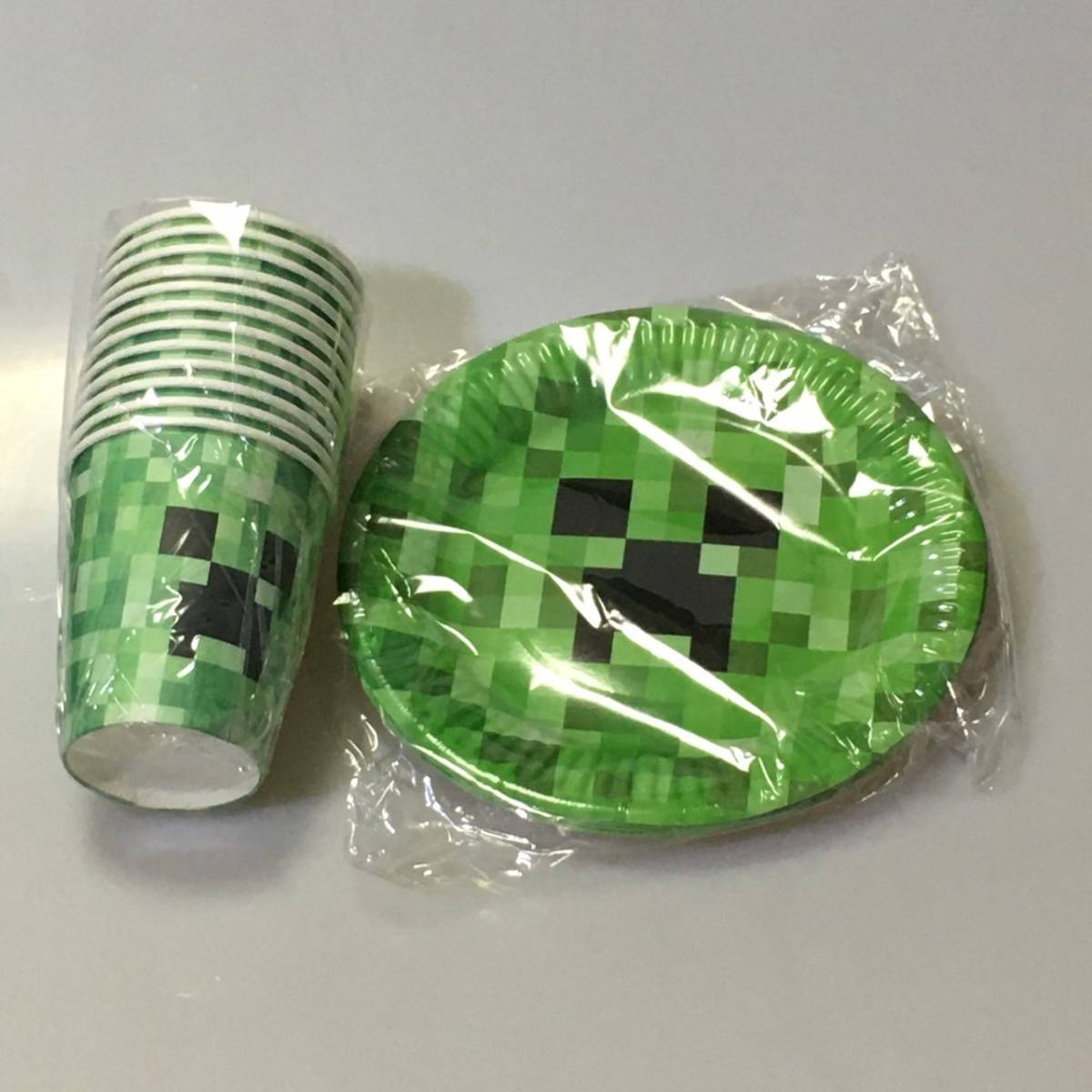 Minecraft マインクラフト マイクラ 紙コップ 紙皿 コップ12カップ 皿12枚セット カップ 売買されたオークション情報 Yahooの商品情報をアーカイブ公開 オークファン Aucfan Com Minecraft マインクラフト マイクラ 紙コップ 紙皿 コップ12カップ 皿12枚セット カップ 売買されたオークション情報 Yahooの商品情報をアーカイブ公開 オークファン Aucfan Com