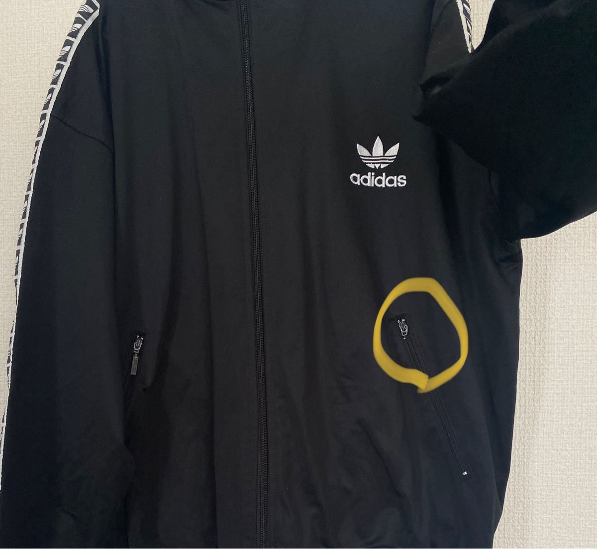 adidas 90s トラックジャケット ジャージ トレフォイルロゴ刺繍 黒 ブラック 袖トレフォイルライン ポケット