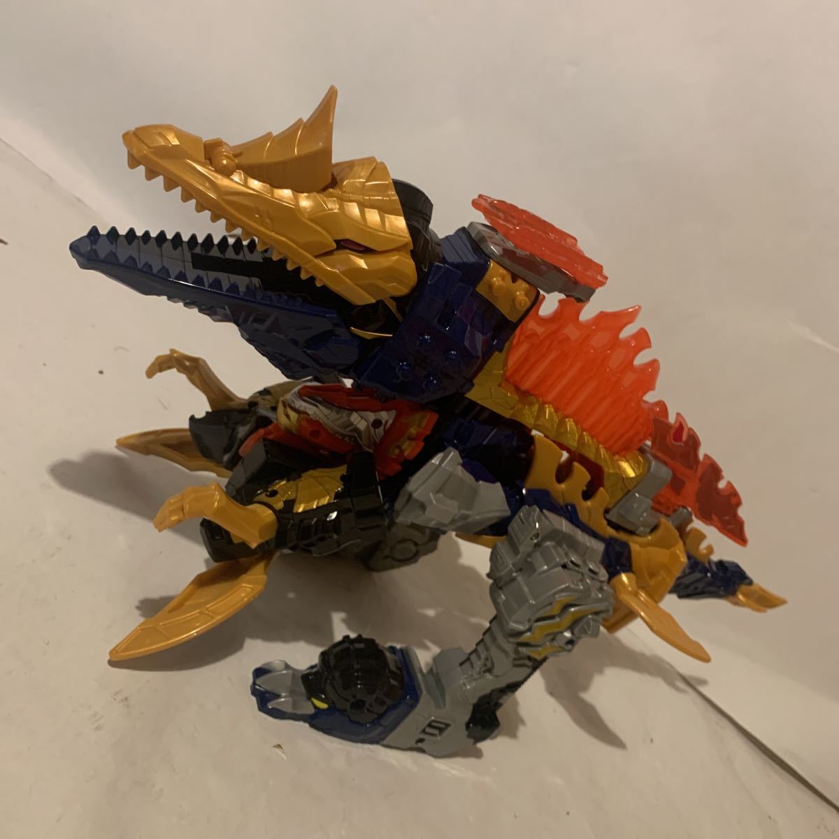 騎士竜戦隊リュウソウジャー DXキシリュウオー ロボセット リュウ