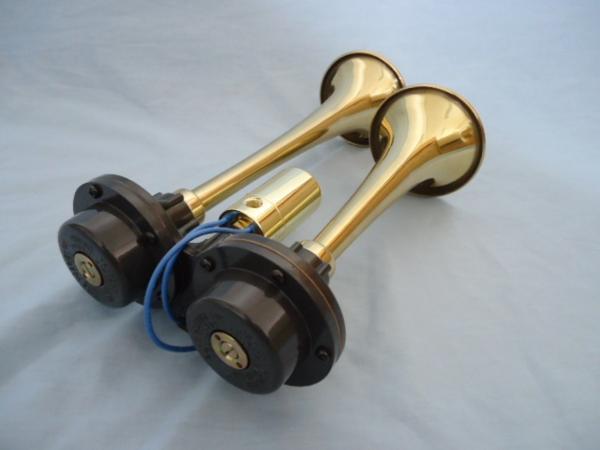 12v D type yan key air horn brass D412-12 day . made with guarantee 