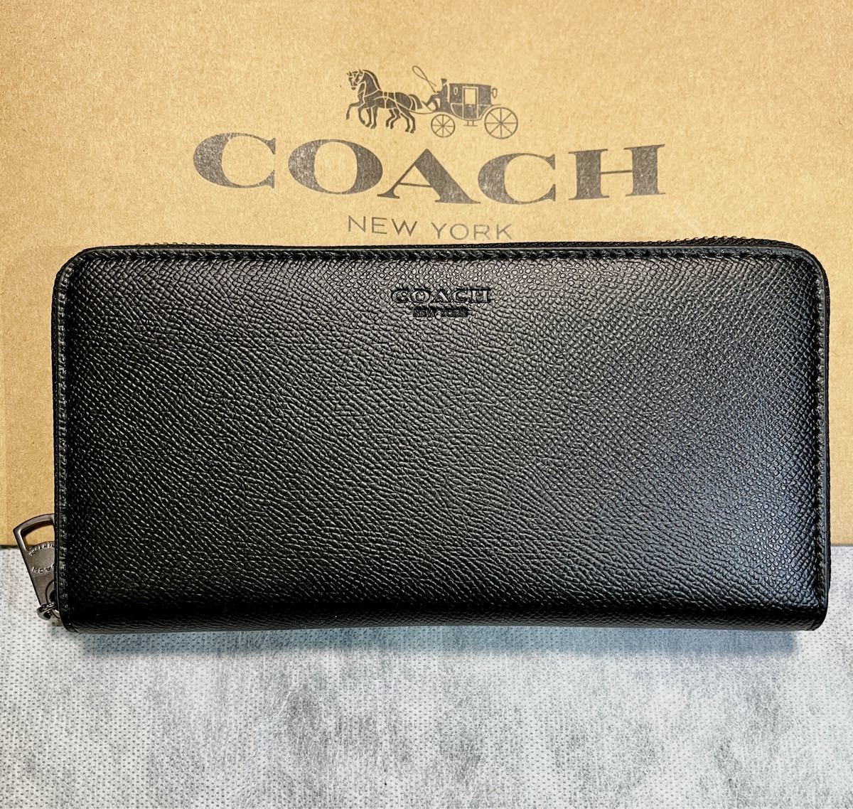 お得なキャンペーンを実施中 COACHラウンドファスナー長財布 レザー