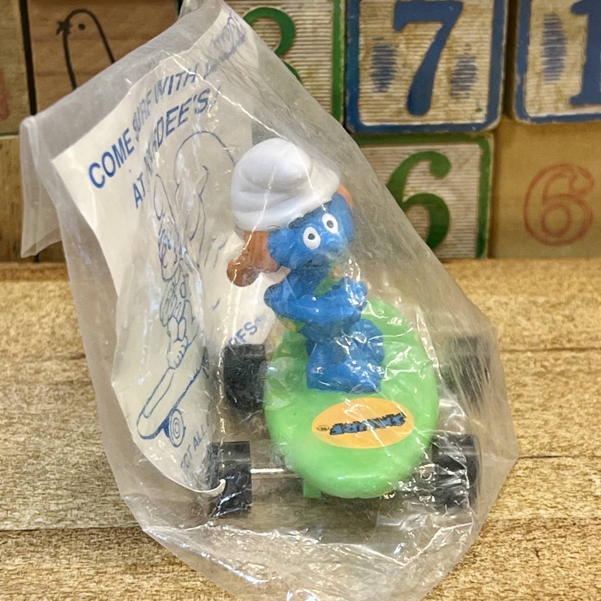 Come Surf with Smurf at Hardee’s スマーフ スマーフェット スケートボード PVC Smurfs on Skatebord Surfing Smurfette_画像3