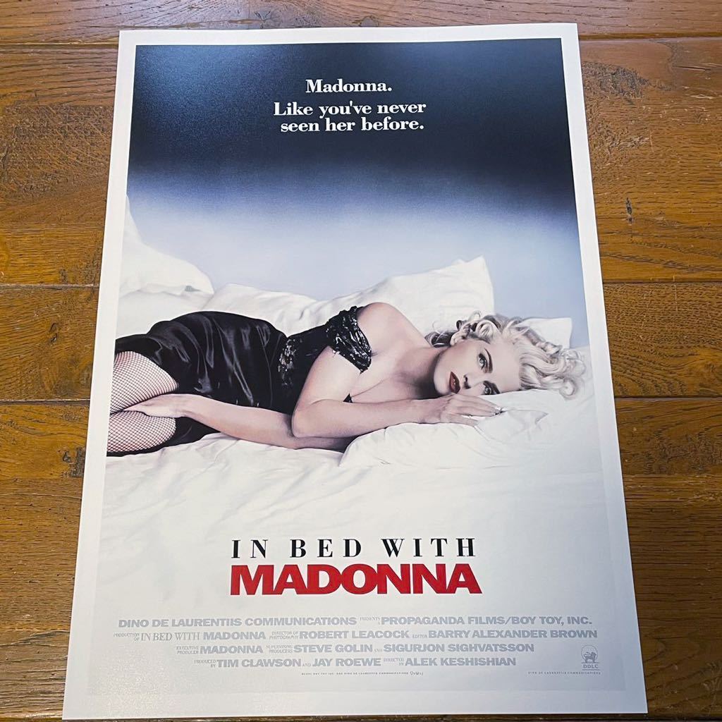  за границей постер [ in * bed * with * Madonna ](Truth or Dare,In Bed With Madonna)* Blond * Anne bishon* Tour 