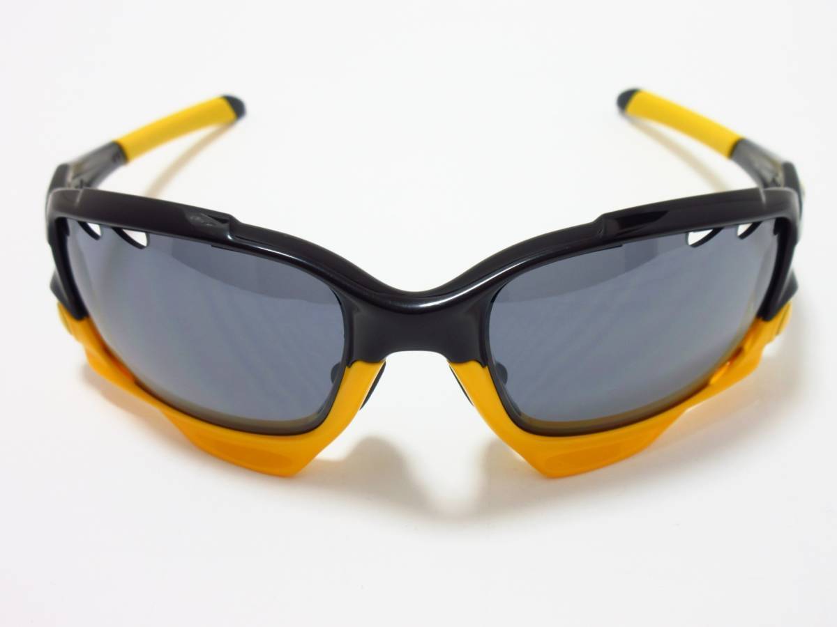 ☆美品 OAKLEY JAWBONE 国内正規品 LIVESTRONG☆オークリー ジョウ