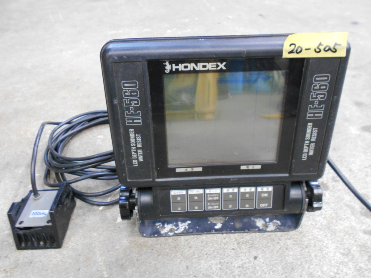 20-505 HONDEX/ホンデックス （本多電子㈱） 魚群探知機 /魚探 HE-560 5.7インチ液晶モニター プレジャーボート、バスボート等_画像1