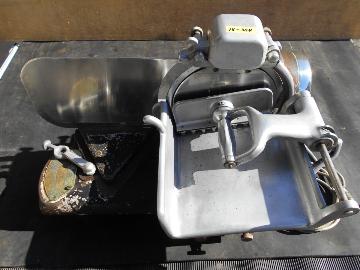 18-354 ONOUE.S CUTTING MACHINE MACHINE ㈱尾ノ上製 スライサー 18-354 ONOUE.S CUTTING MACHINE MACHINE ㈱尾ノ上製 スライサー