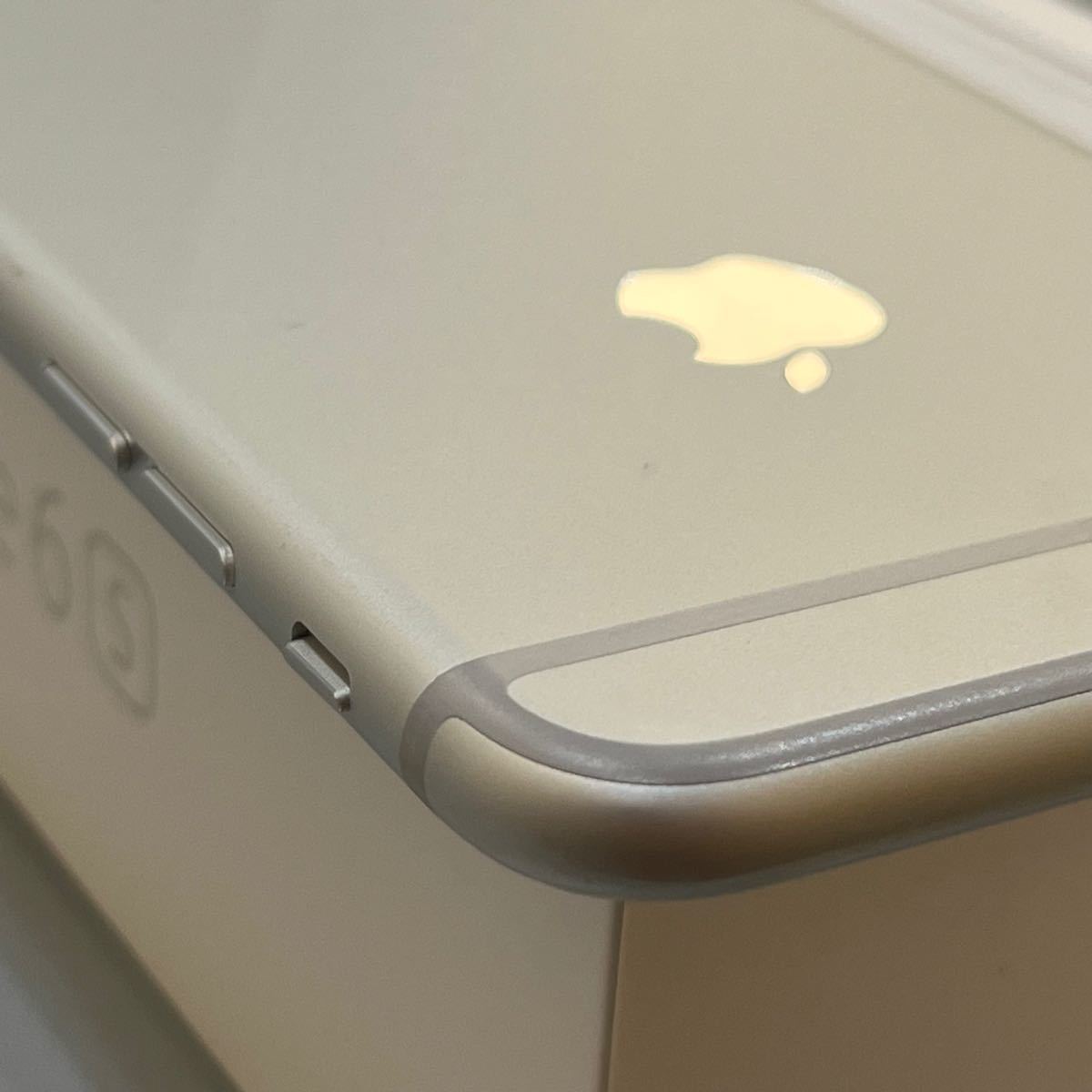 極上 美完品 iphone6s 128GB au 残債無し SIMロック解除 Apple ccorca.org
