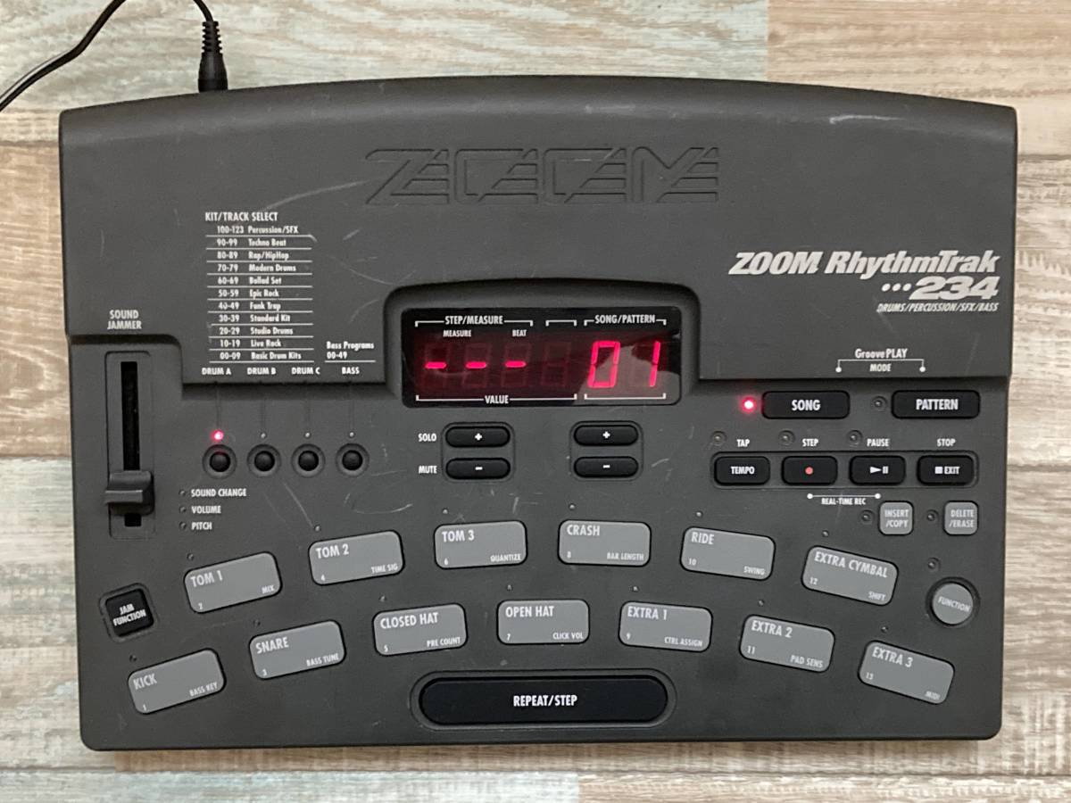 * operation OK*Zoom RT-234 RhythmTrak Drum & Bass Machine zoom rhythm machine 