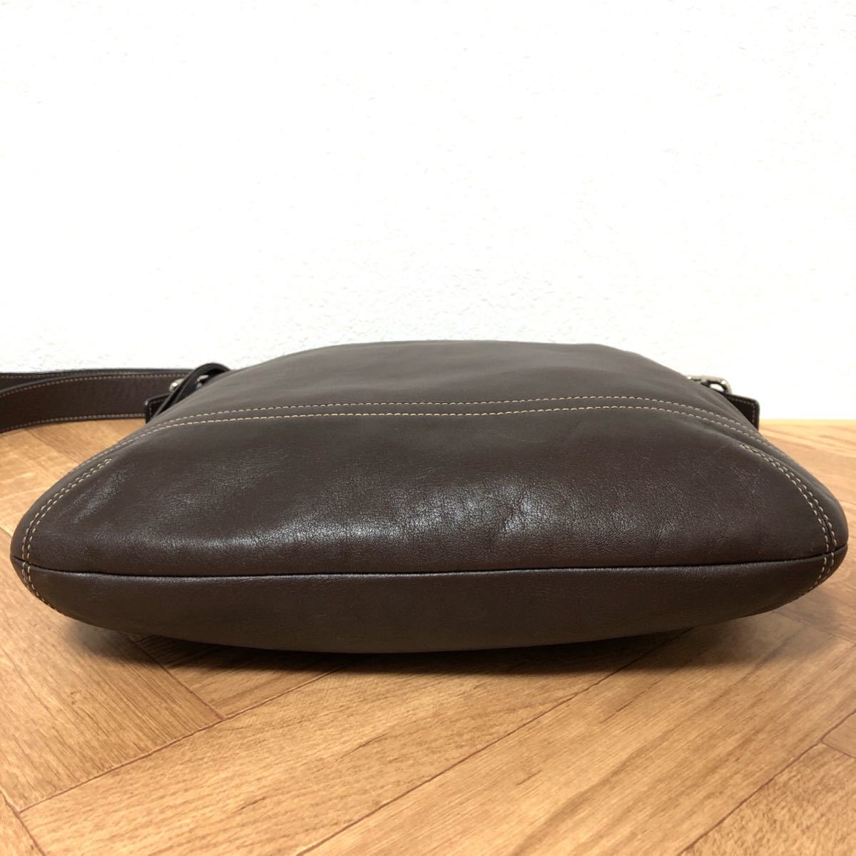 美品】【通勤通学】Coach ショルダーバッグ ビジネス レザー ブラック