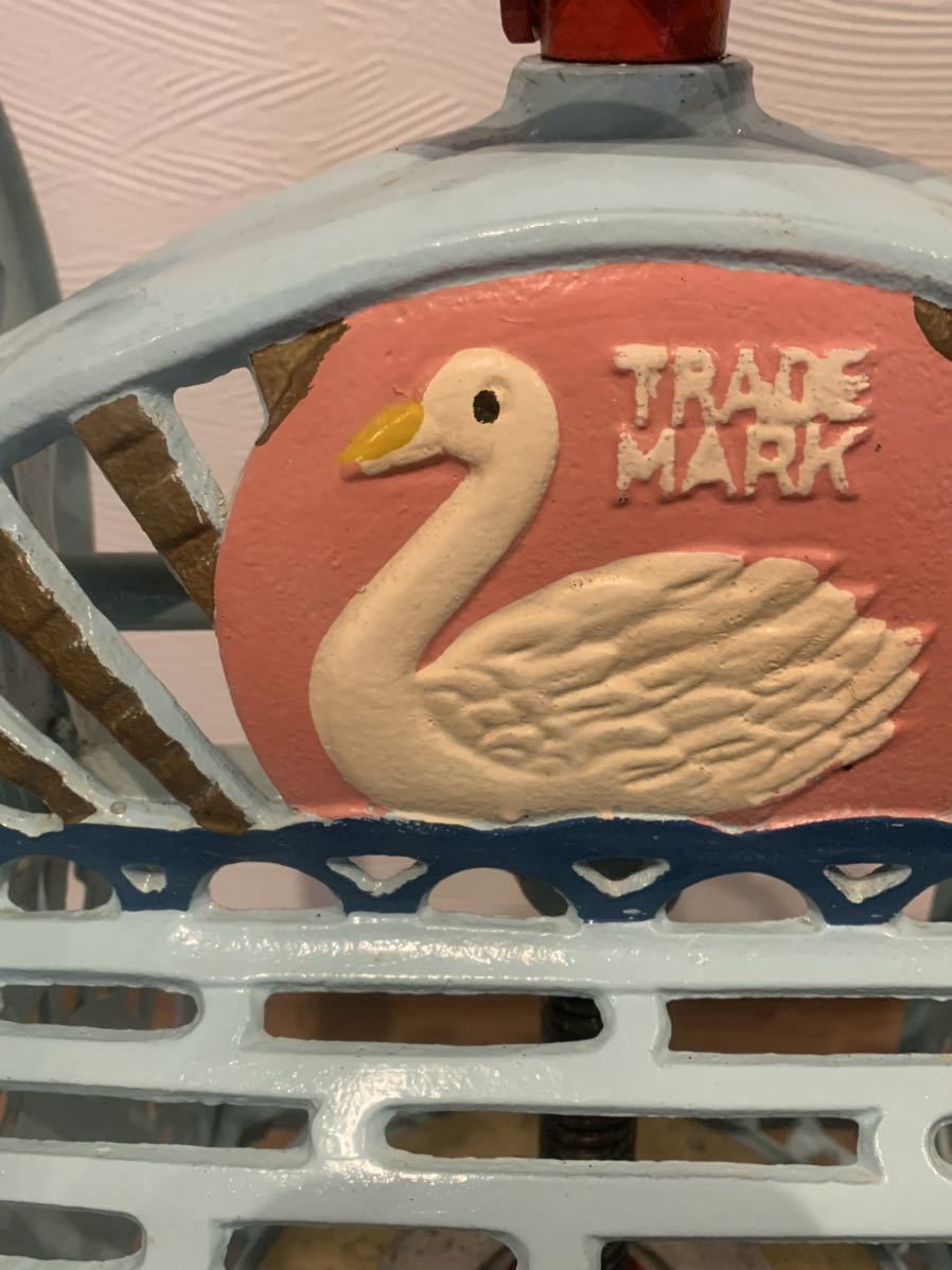 かき氷機 手動式 昭和レトロ 業務用 手回し Swan trade mark made in 【年間ランキング6年連続受賞】 カキ氷機 レトロ 白鳥 アンティーク/コレクション