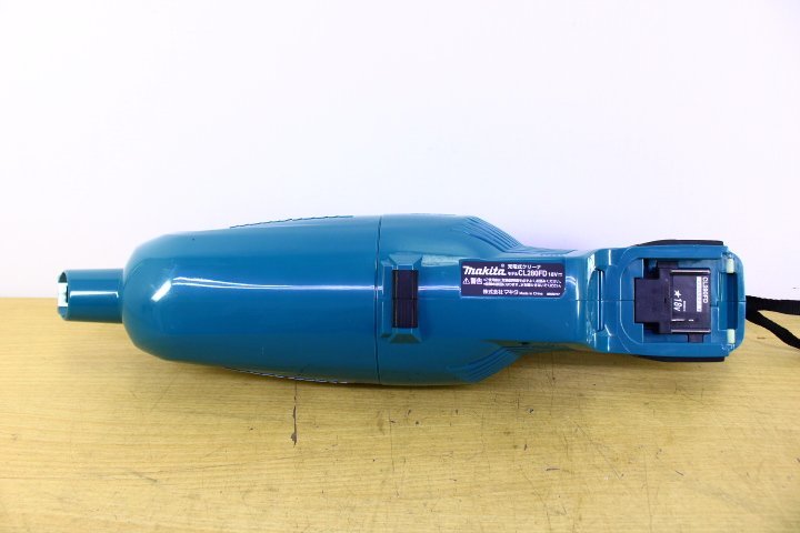 ●makita/マキタ CL280FD 充電式クリーナー 18V 青/ブルー 収納ケース付 掃除機【10758720】_画像3