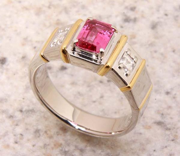 品数豊富! 《質屋出品》Pt900/k22☆天然ピンクトルマリン0.93ct+