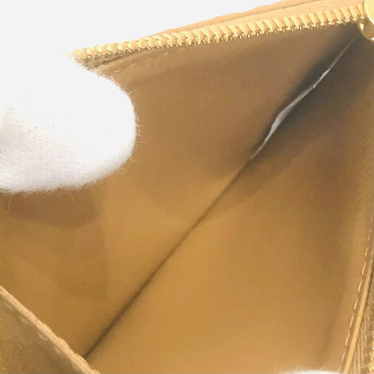 未使用 ボッテガヴェネタ BOTTEGA VENETA イントレチャート 二つ折り