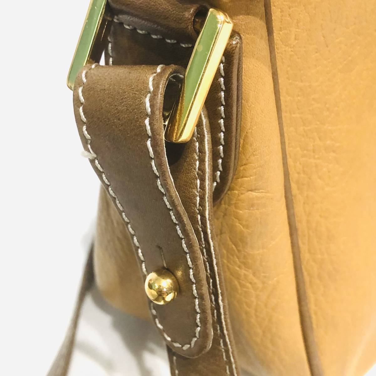  Loewe LOEWE leather shoulder bag Vintage hole gram lady's Brown Spain made fashion 