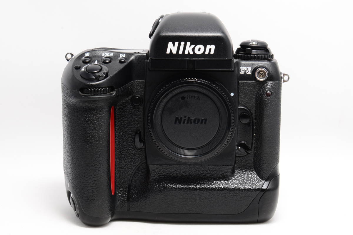 ★美品★　ニコン　Nikon F5 ボディ フィルムカメラ