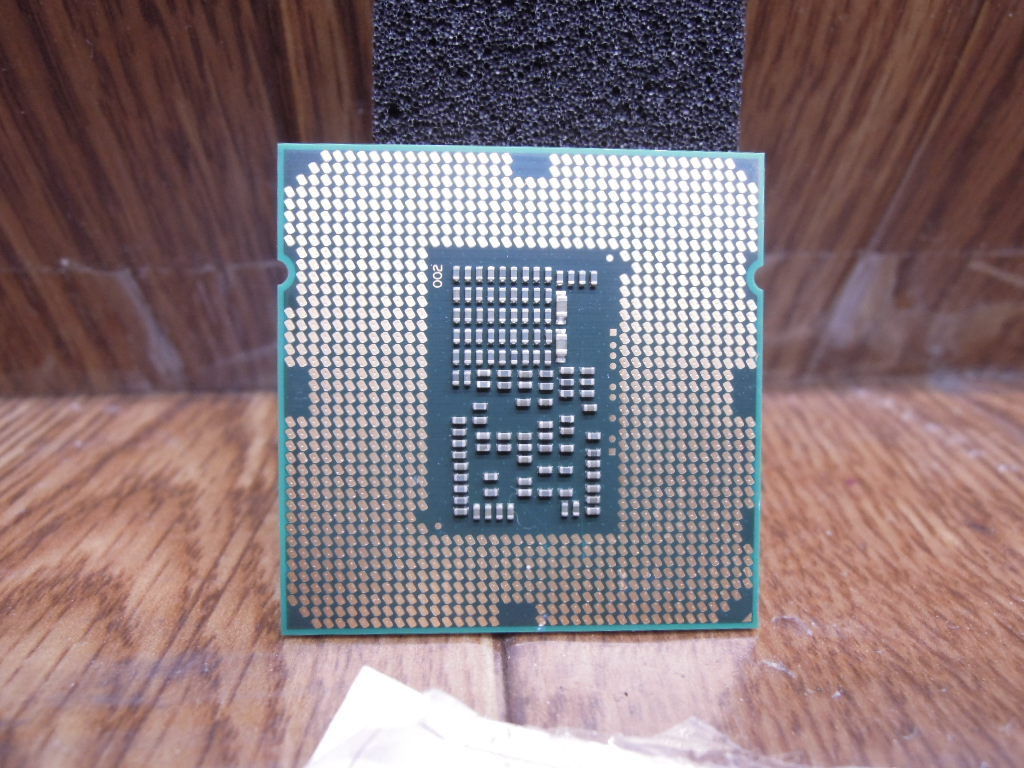 INTEL *CORE i3 *550* 3.2G CPU *SLBUD*DN3