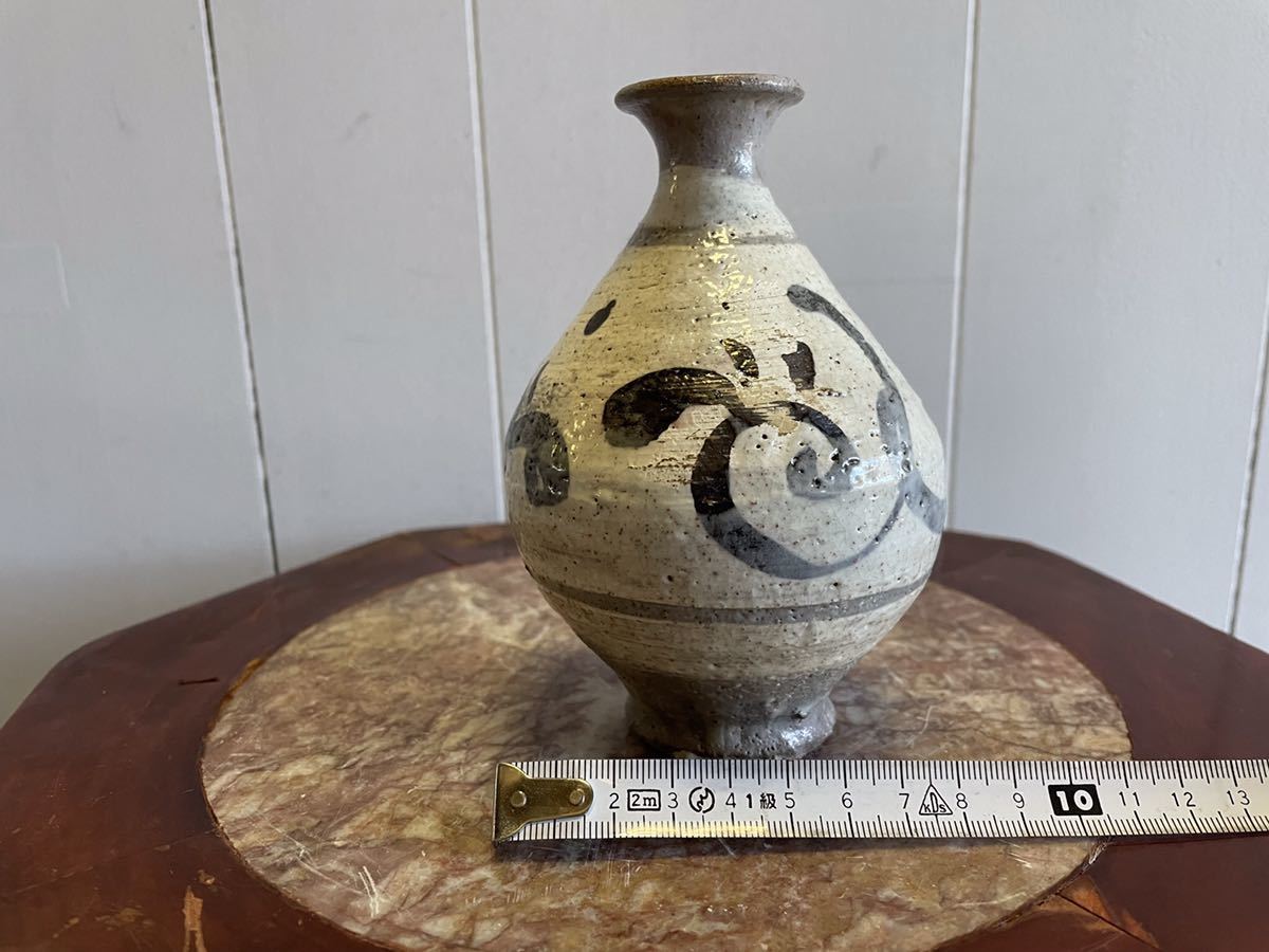 ピンクの】 ヤフオク! - 李朝 刷毛目 鉄絵 徳利 酒器 ください - m2c