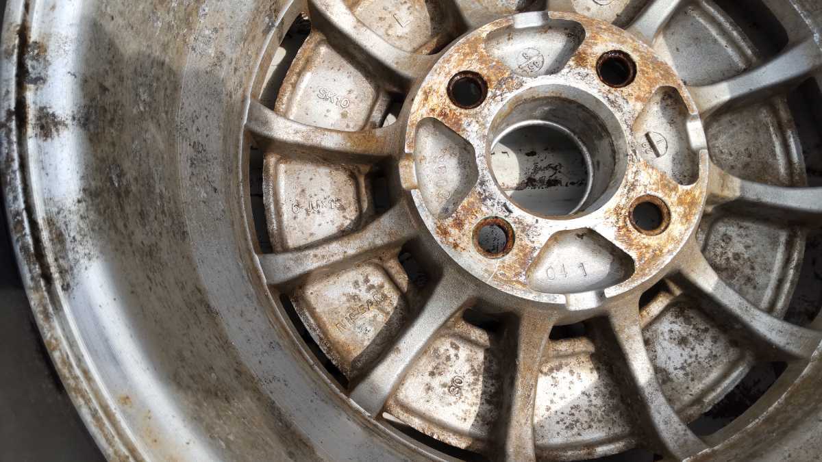 ② 希少 日産 R31 スカイライン 純正 15インチ アルミホイール 15×6j+