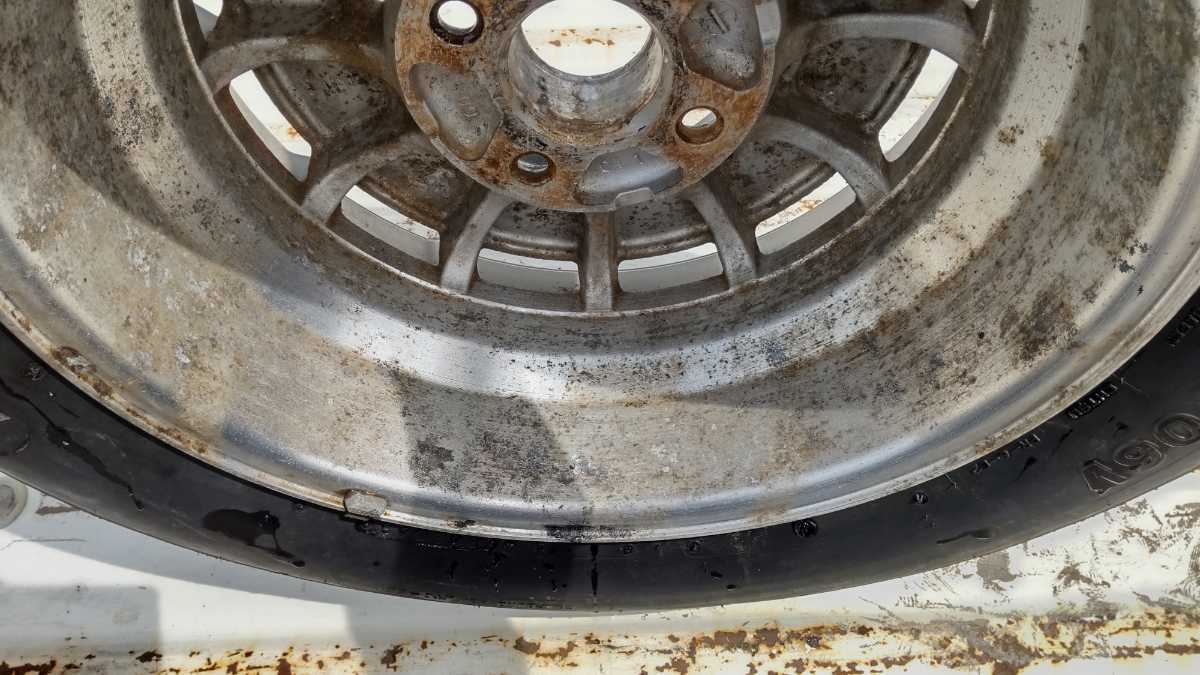 ② 希少 日産 R31 スカイライン 純正 15インチ アルミホイール 15×6j+