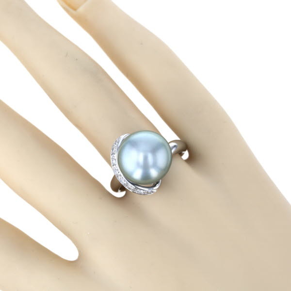Pt900 プラチナ リング ダイヤモンド0.15ct パール 黒蝶真珠13.2 Pt900 プラチナ リング ダイヤモンド0.15ct パール 黒蝶真珠13.2