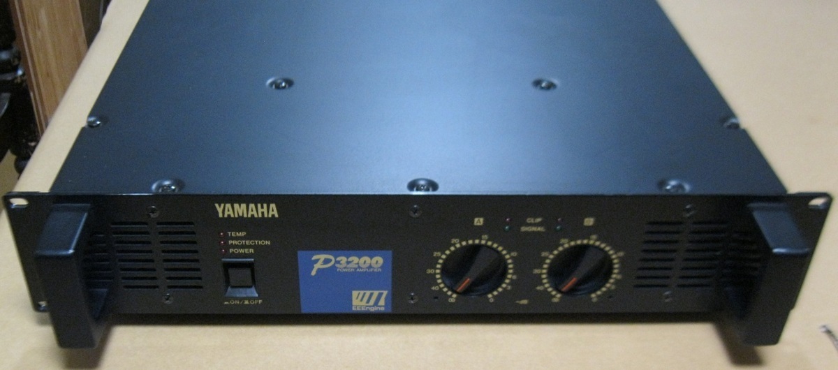状態良好 完動品 YAMAHA パワーアンプ P3200 sariater-hotel.com