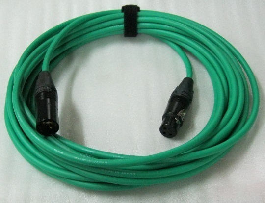 高品質カラーマイクケーブル　XLRオス/メス　10m　（緑）　FMB10-G　ケーブルストラップ付き　_画像1