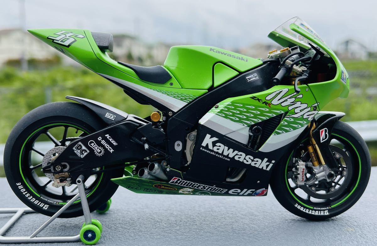 自作完成品 1/12 カワサキ ニンジャ Ninja ZX-RR Kawasaki Ninja ZX-RR キットから製作　No.56_画像3