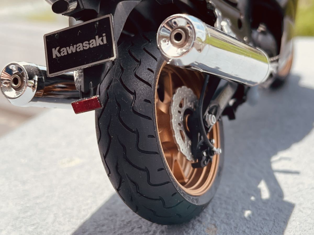 自作完成品 タミヤ 1/12 カワサキZZR1400 キットからの製作品マスター