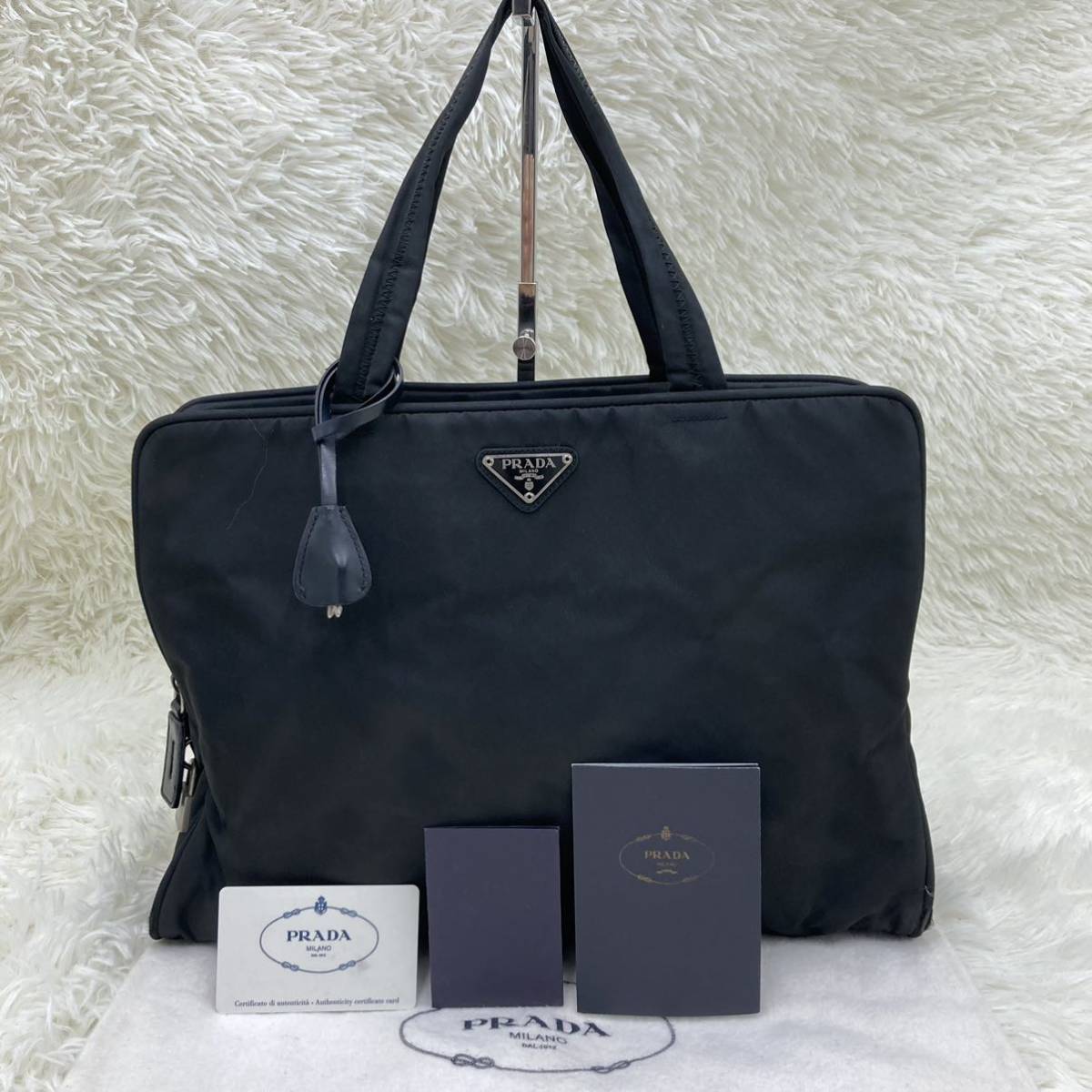 PRADA プラダ ハンドバッグ トートバッグ 三角プレート 三角ロゴ 逆