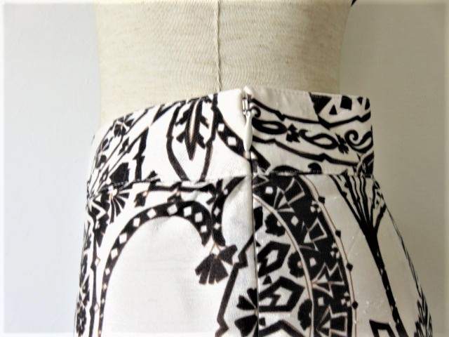 ■上質美品 【 Modify 】モディファイ 高級 日本製 スカート【38】 9号 M 送料198円 ブラウン シャンタン b1735の画像5