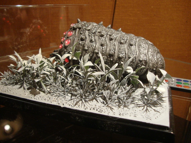 バンダイ ジオラマ 腐海バージョン 風の谷のナウシカ「王蟲」1/20 完成品 電飾加工 volｎC