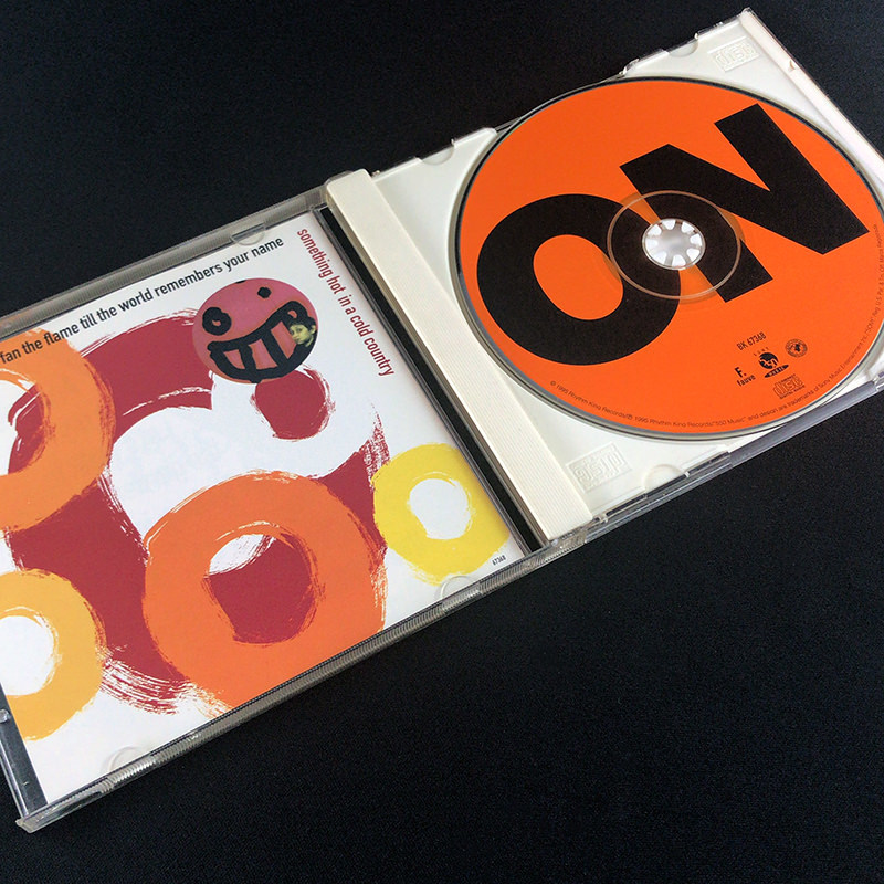 【#中古CD】★Echobelly エコベリー 『ON』 輸入盤 1995年_画像3
